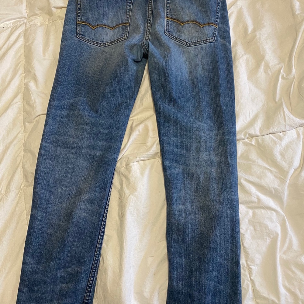 American Eagle Jeans - Picture 2 of 4